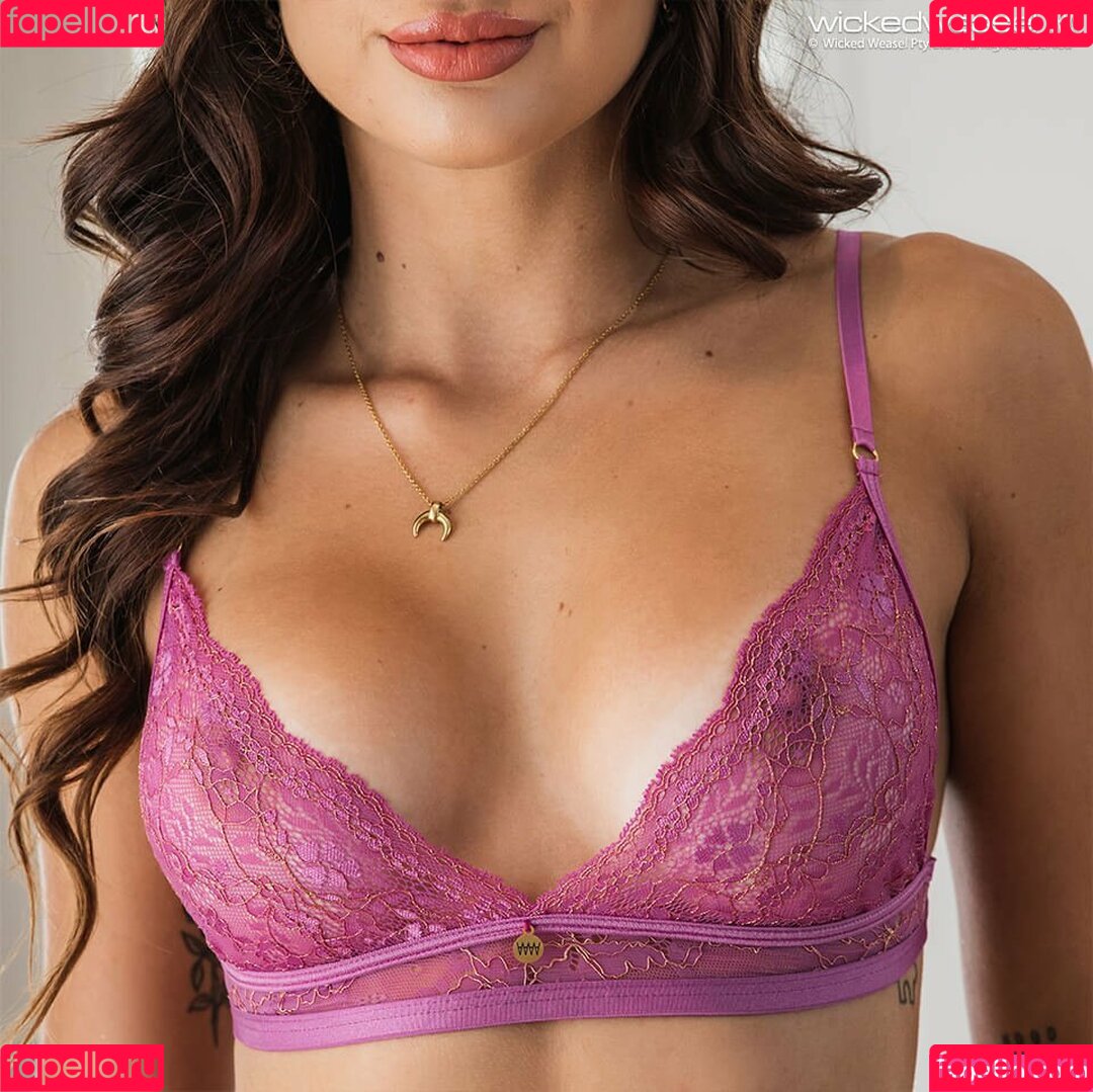 Skye Moody Onlyfans Photo Gallery 