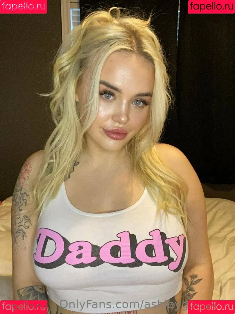 ashleygoeswild Onlyfans Photo Gallery 