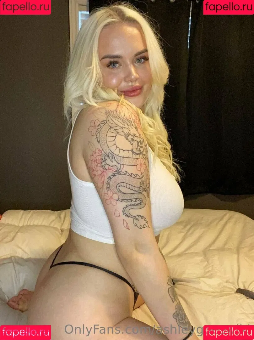 ashleygoeswild Onlyfans Photo Gallery 