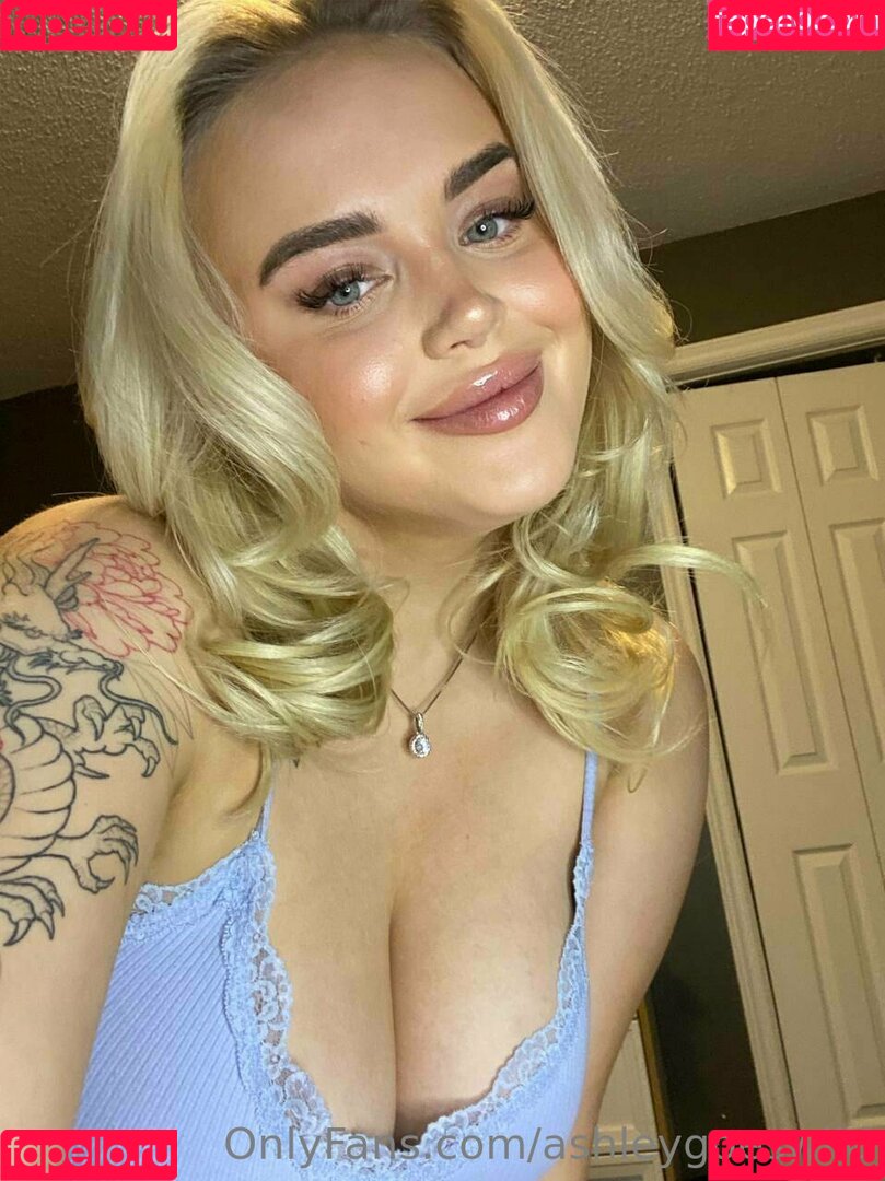 ashleygoeswild Onlyfans Photo Gallery 