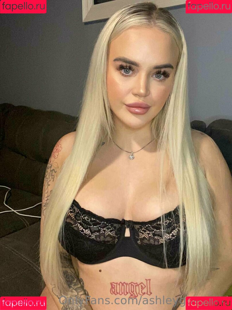 ashleygoeswild Onlyfans Photo Gallery 