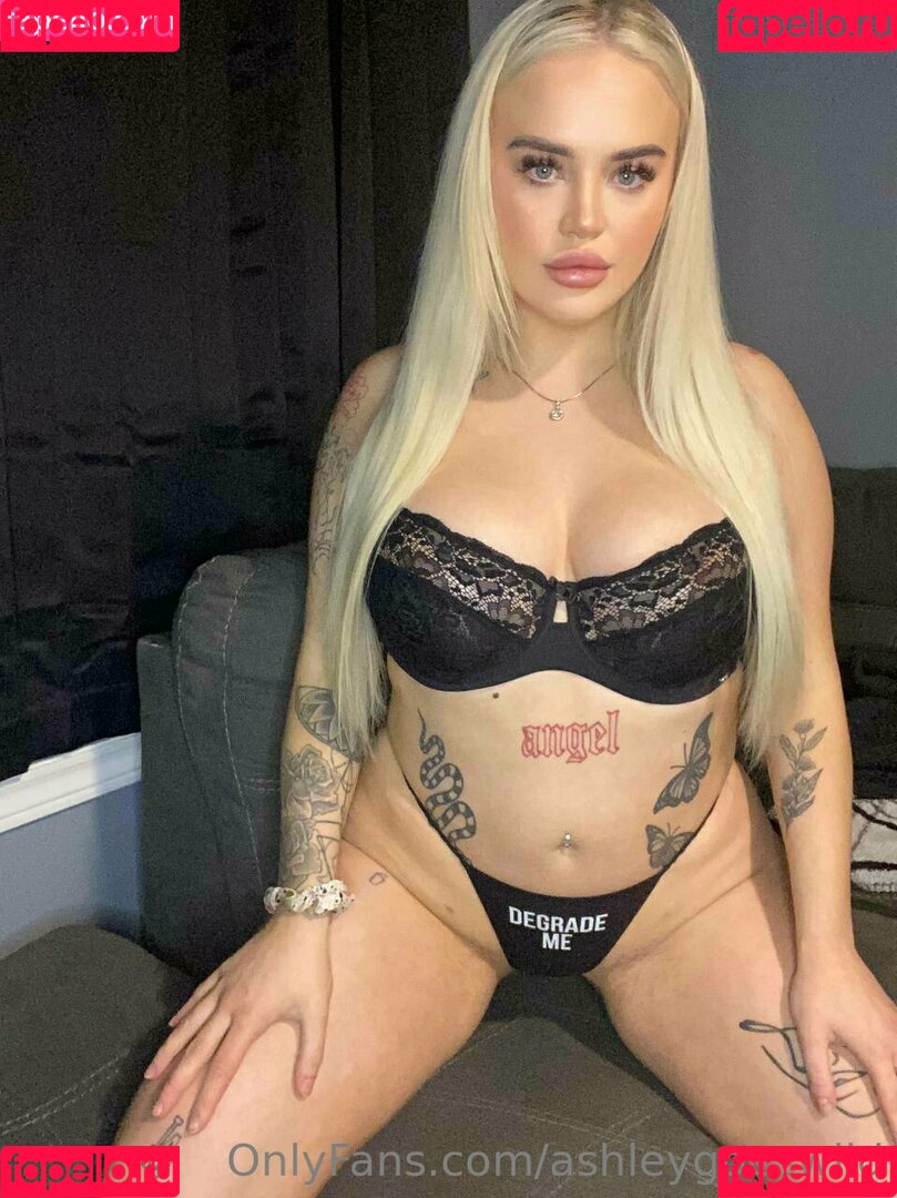ashleygoeswild Onlyfans Photo Gallery 