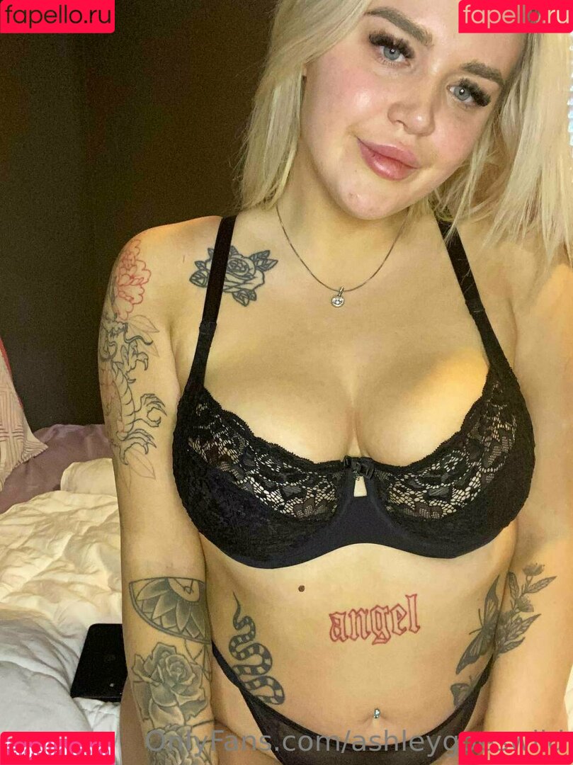 ashleygoeswild Onlyfans Photo Gallery 