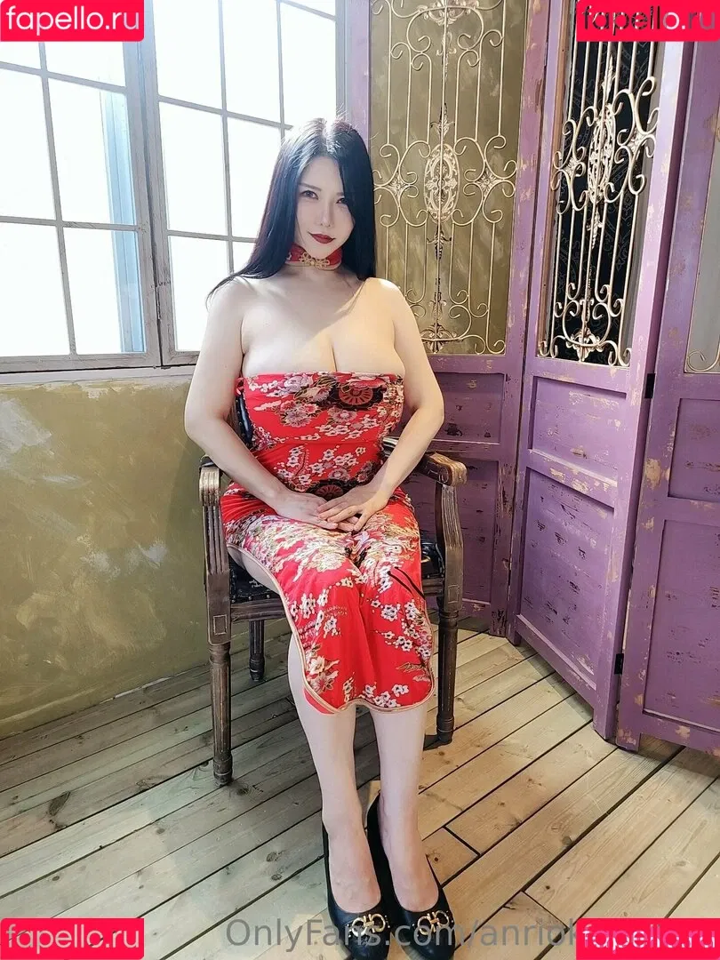 anriokita_real Onlyfans Photo Gallery 