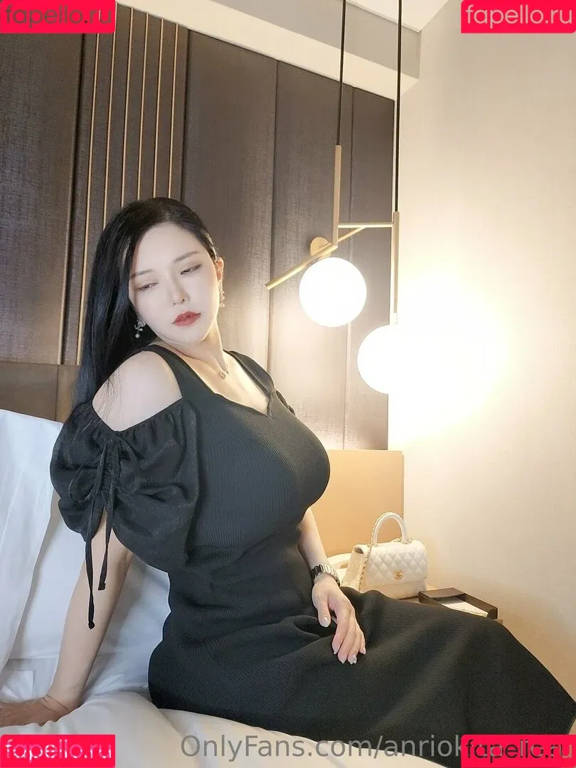 anriokita_real Onlyfans Photo Gallery 