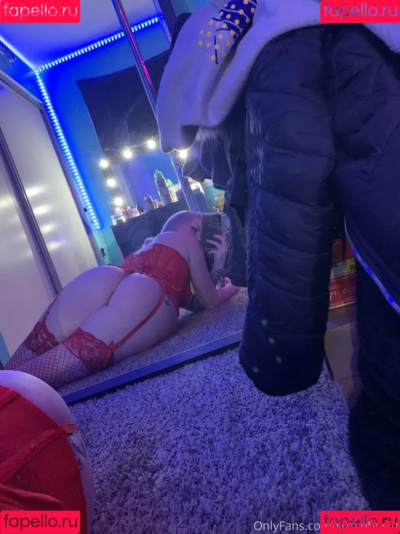 succubusitt Onlyfans Photo Gallery 