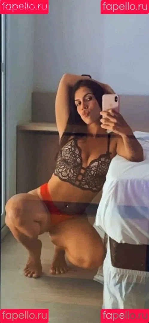 Milla Caldas Onlyfans Photo Gallery 
