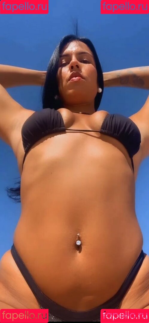 Milla Caldas Onlyfans Photo Gallery 