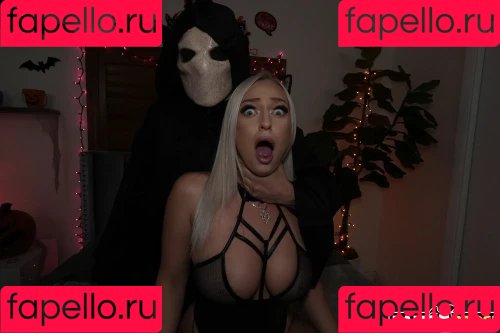 Elana Bunnz Onlyfans Photo Gallery 