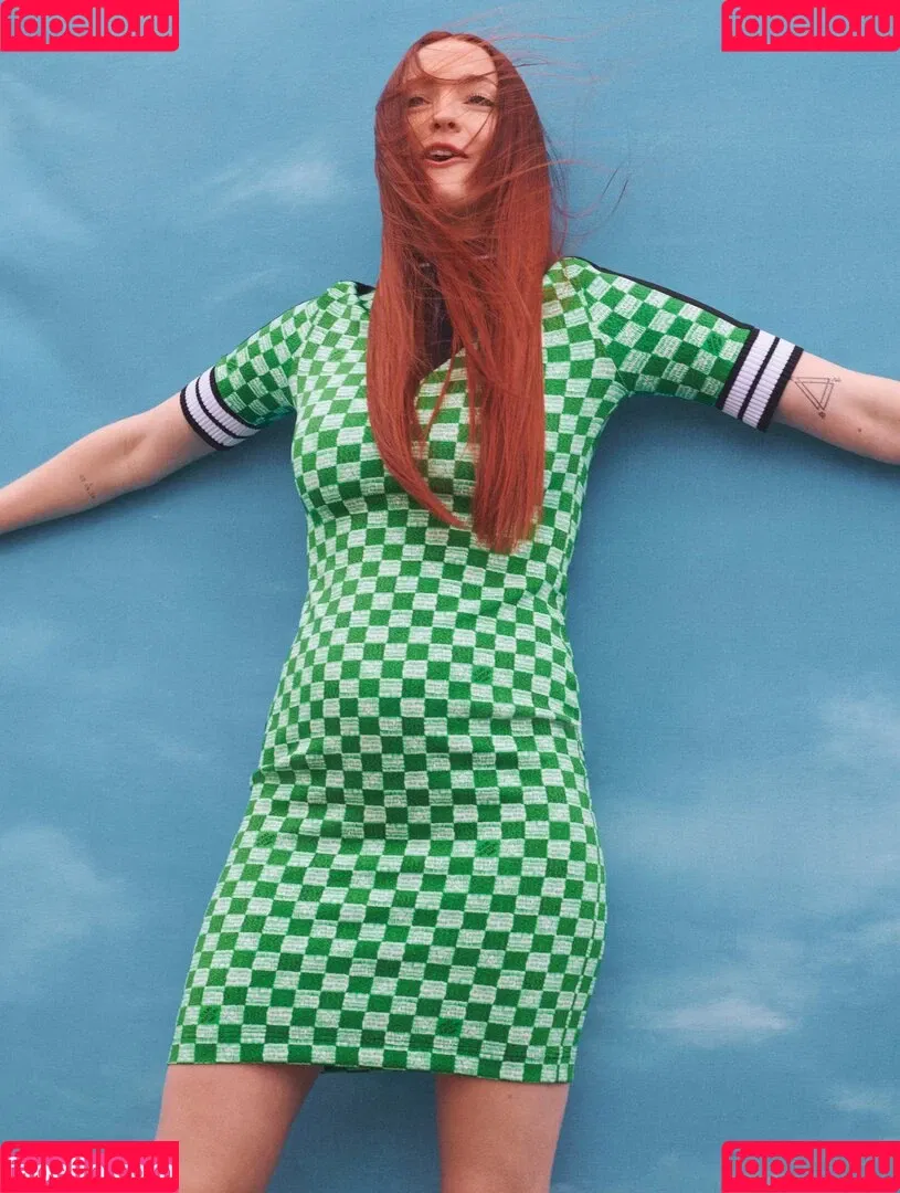 Sophie Turner Onlyfans Photo Gallery 