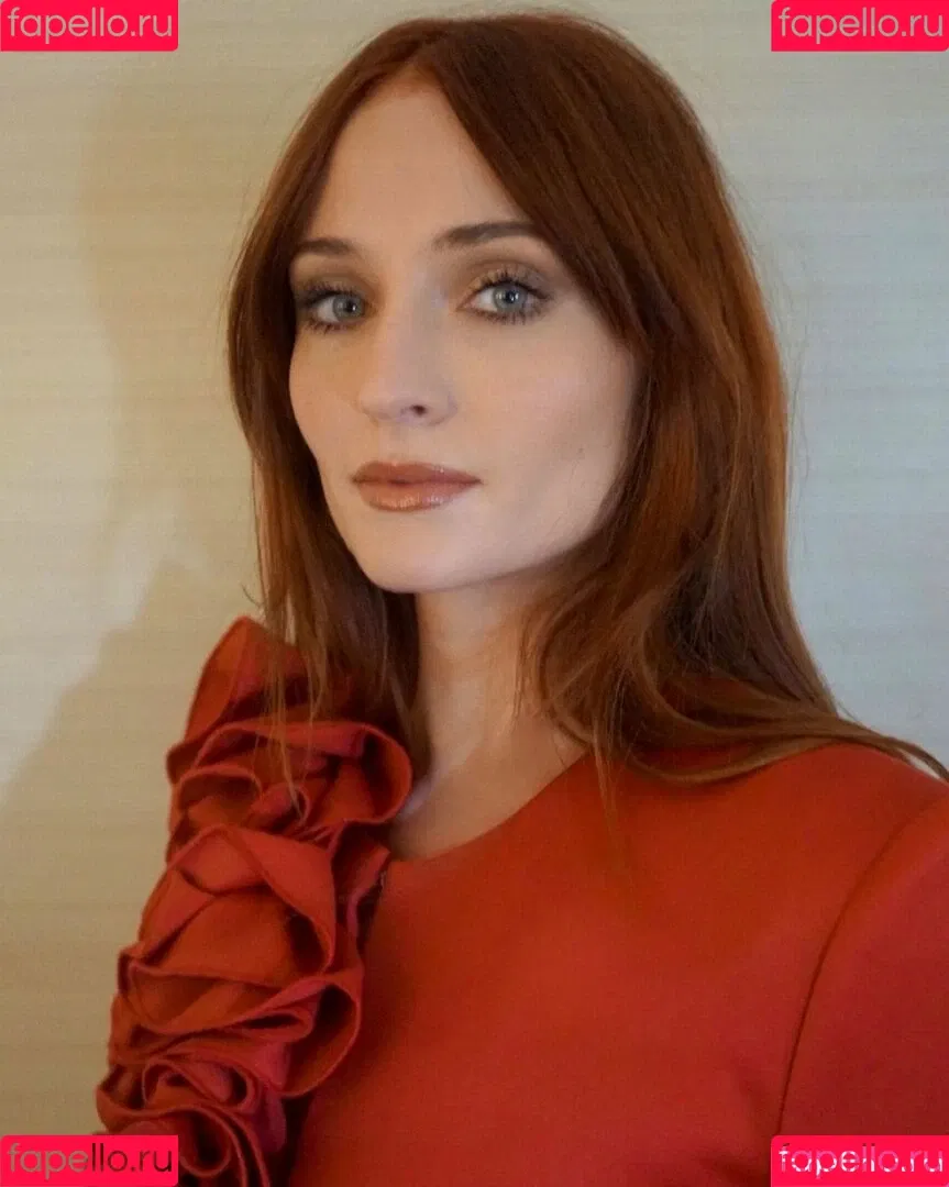 Sophie Turner Onlyfans Photo Gallery 