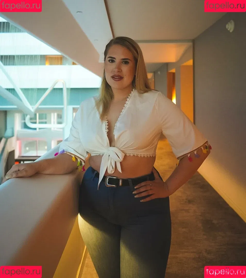 Sophie Turner Onlyfans Photo Gallery 