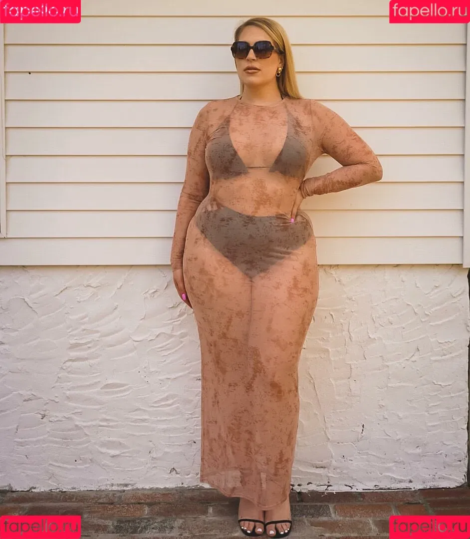 Sophie Turner Onlyfans Photo Gallery 