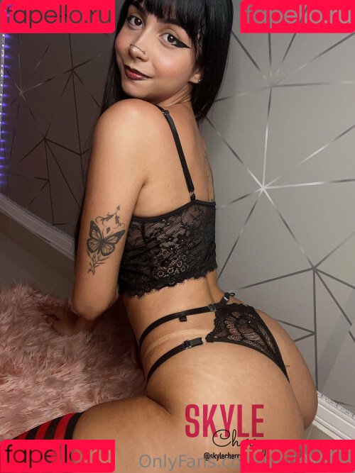 Skyle Cherry Onlyfans Photo Gallery 