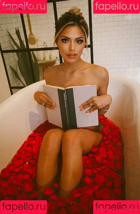 Kaitlen Onlyfans Photo Gallery 