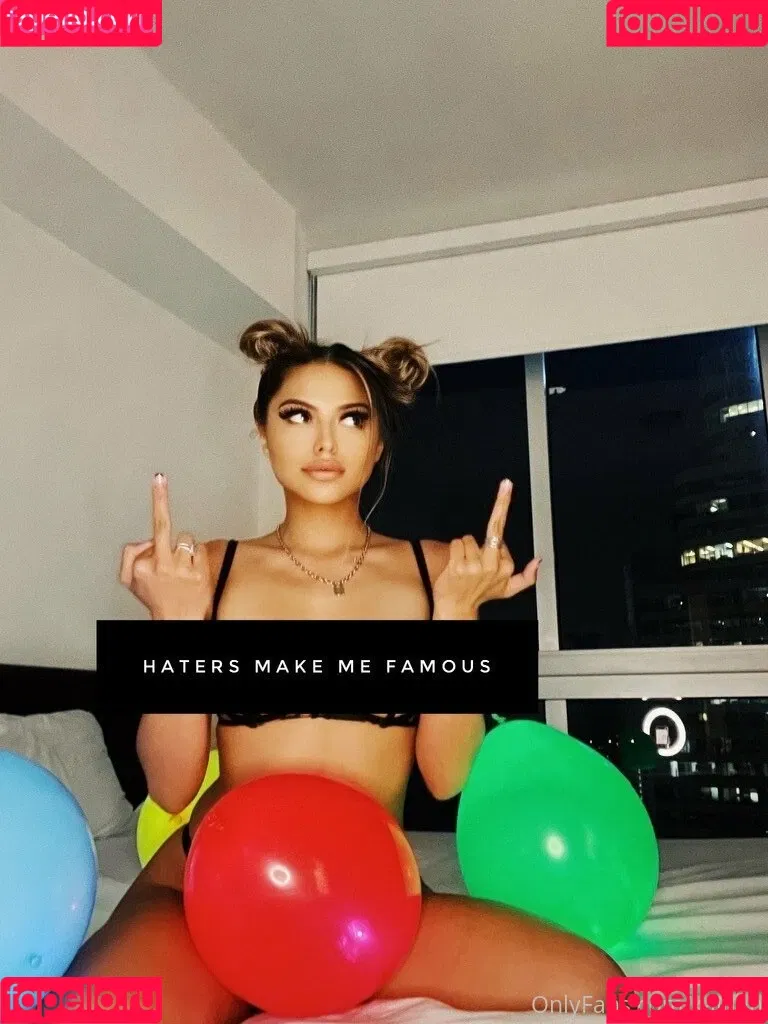 Kaitlen Onlyfans Photo Gallery 
