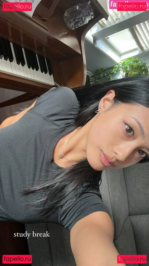 Gabby.hua Onlyfans Photo Gallery 