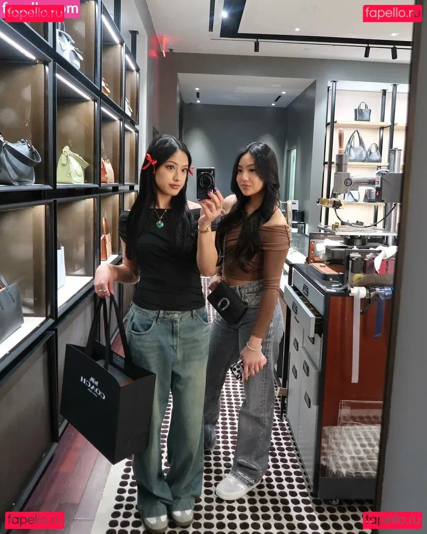 Gabby.hua Onlyfans Photo Gallery 