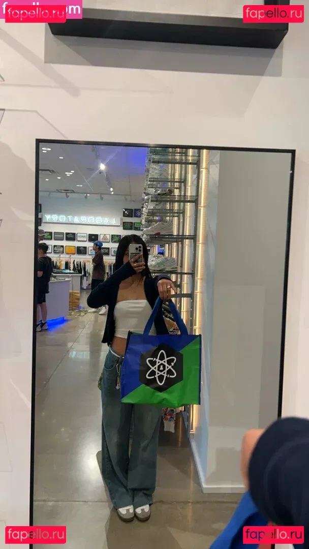 Gabby.hua Onlyfans Photo Gallery 