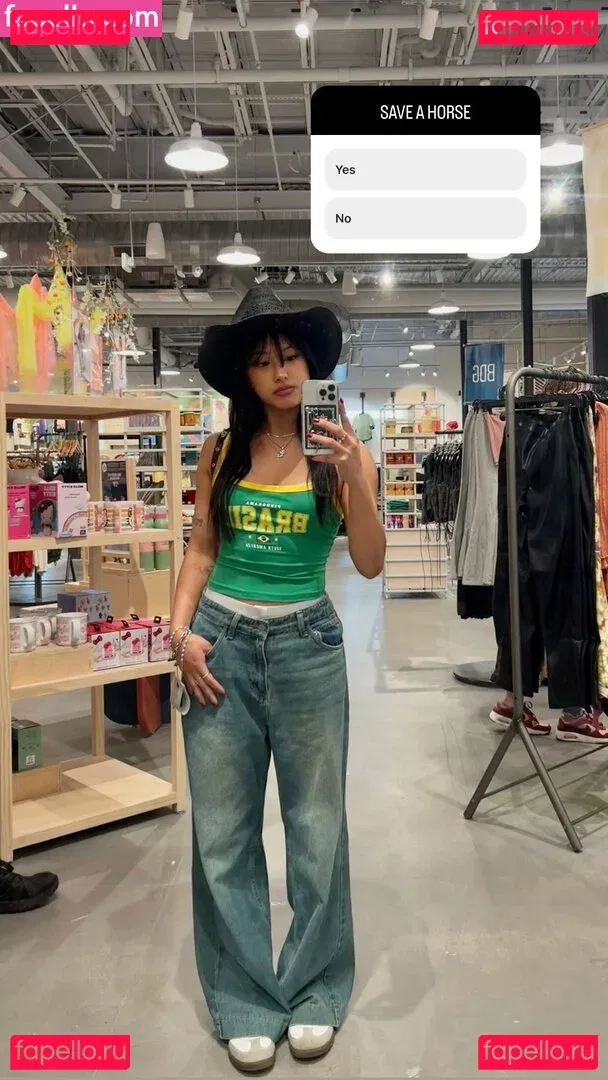 Gabby.hua Onlyfans Photo Gallery 