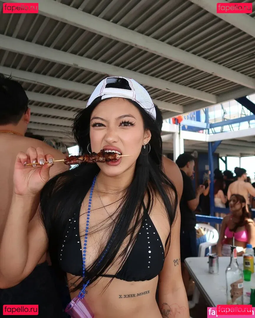 Gabby.hua Onlyfans Photo Gallery 