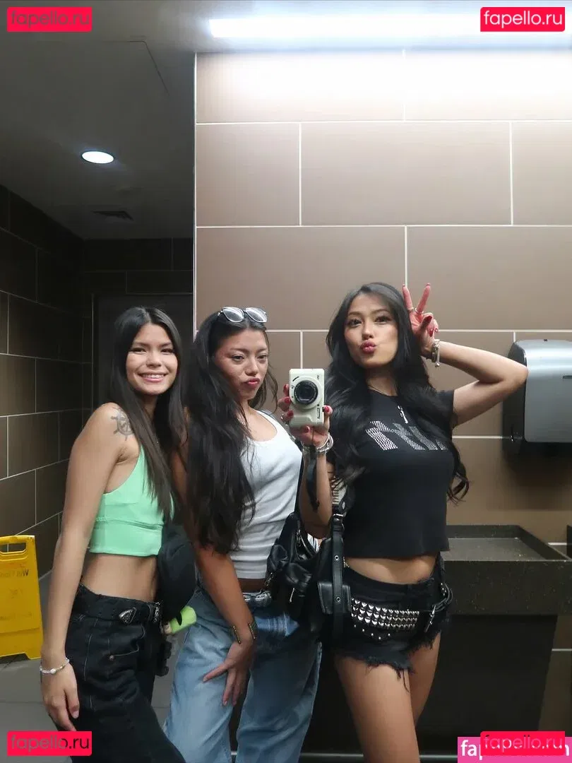 Gabby.hua Onlyfans Photo Gallery 