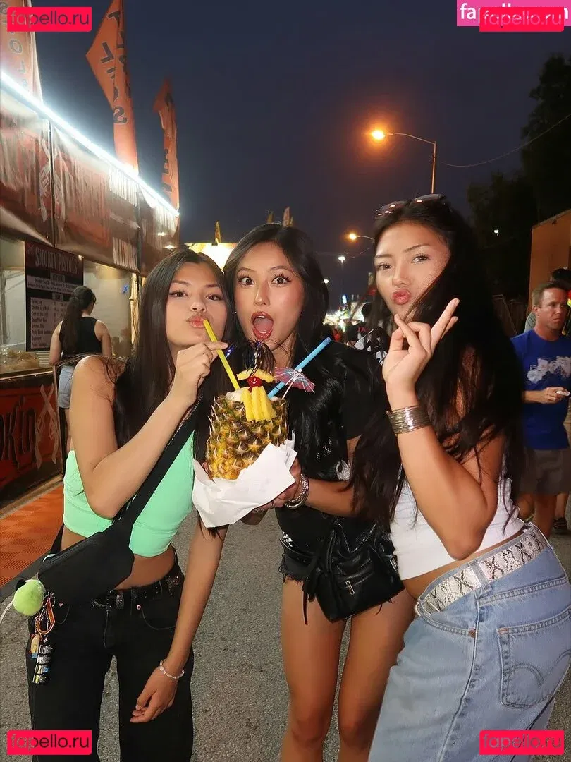 Gabby.hua Onlyfans Photo Gallery 