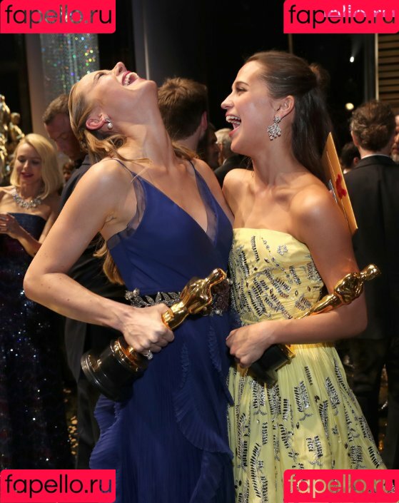 Alicia Vikander Onlyfans Photo Gallery 