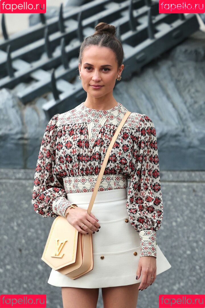 Alicia Vikander Onlyfans Photo Gallery 