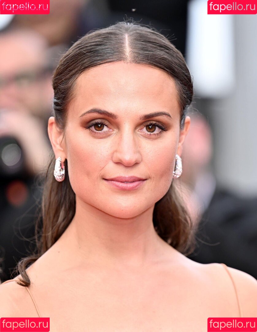 Alicia Vikander Onlyfans Photo Gallery 