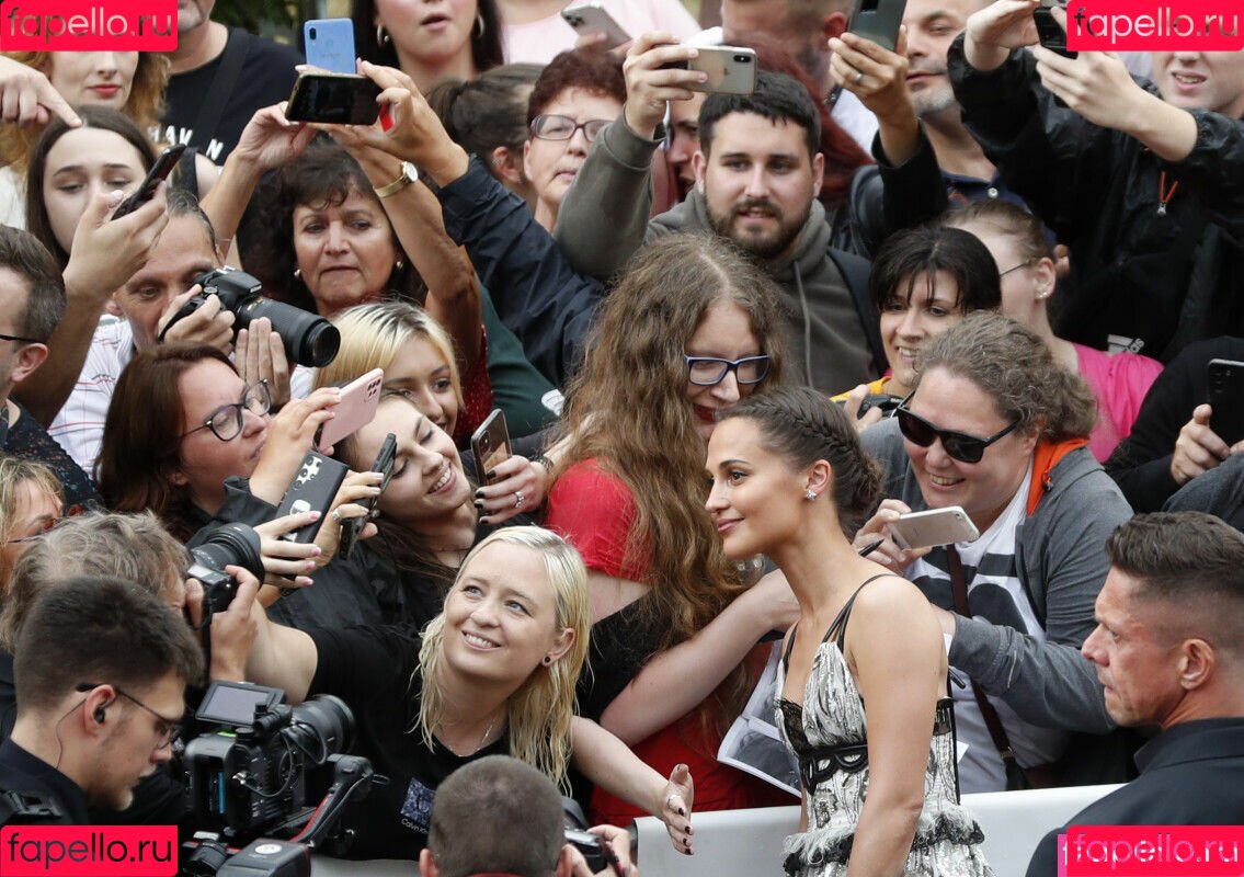 Alicia Vikander Onlyfans Photo Gallery 