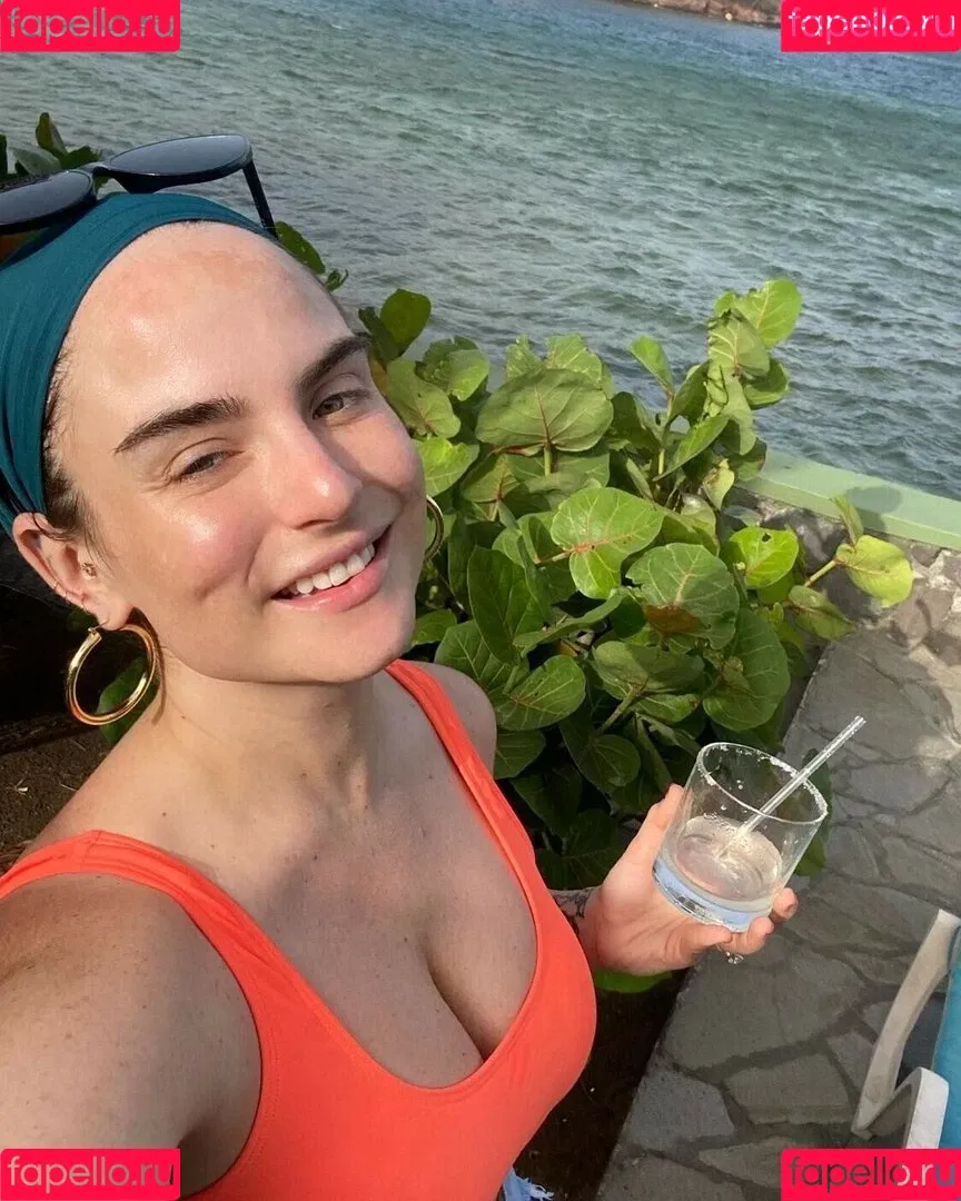 Jojo Levesque Onlyfans Photo Gallery 