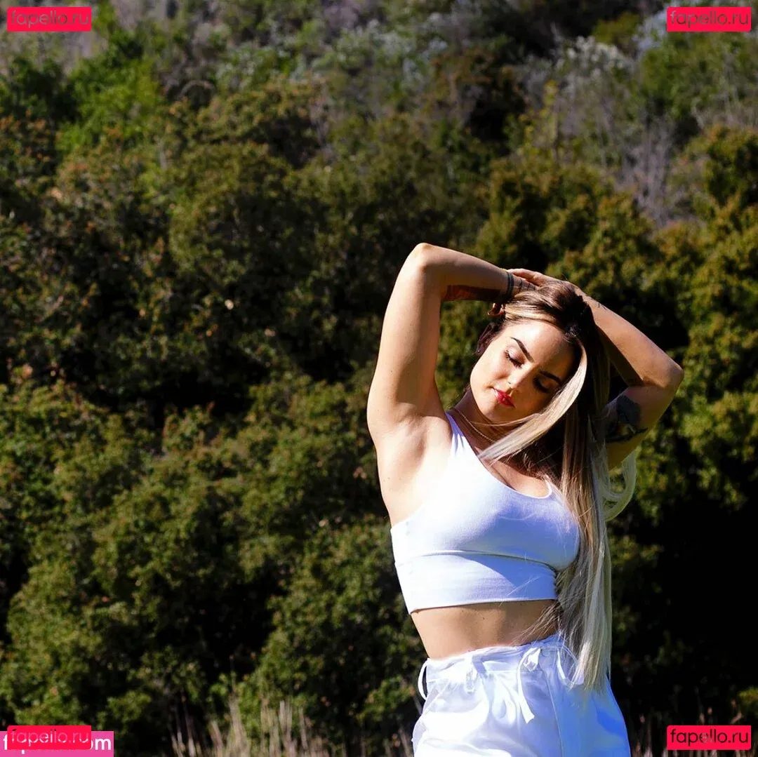 Jojo Levesque Onlyfans Photo Gallery 