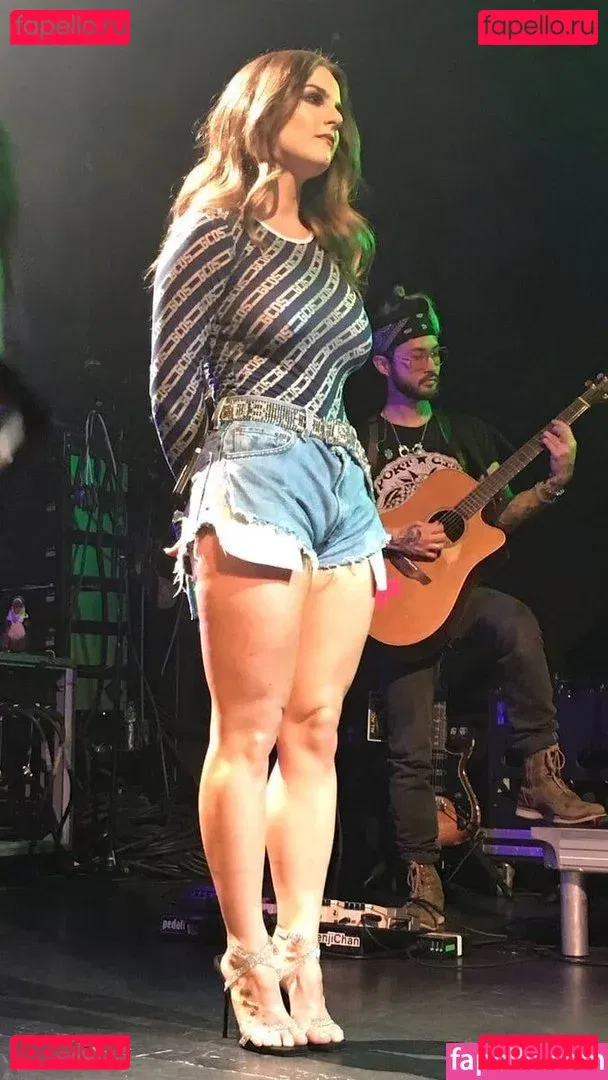 Jojo Levesque Onlyfans Photo Gallery 