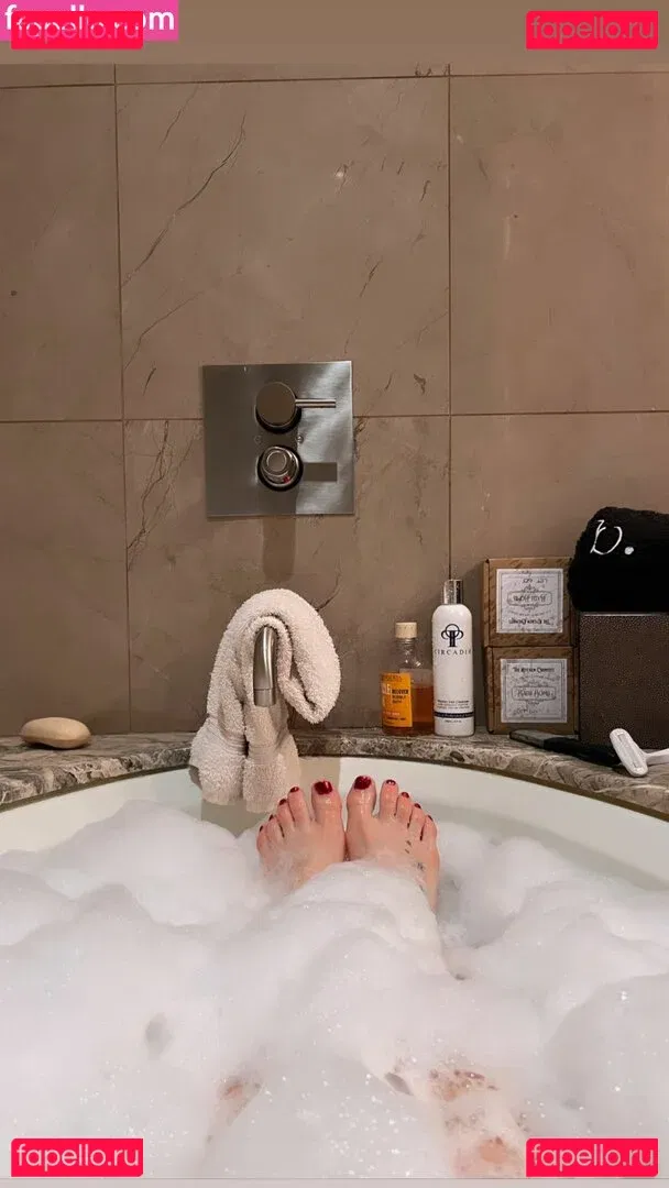 Jojo Levesque Onlyfans Photo Gallery 