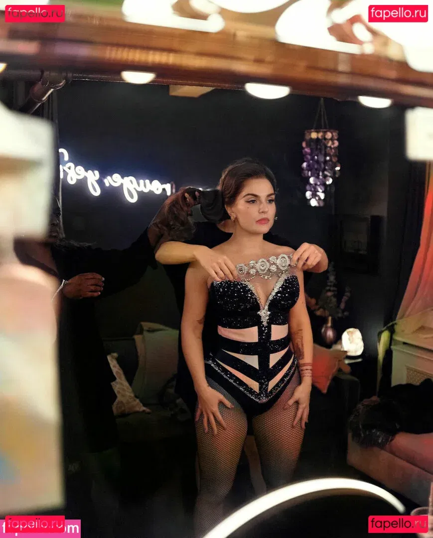 Jojo Levesque Onlyfans Photo Gallery 