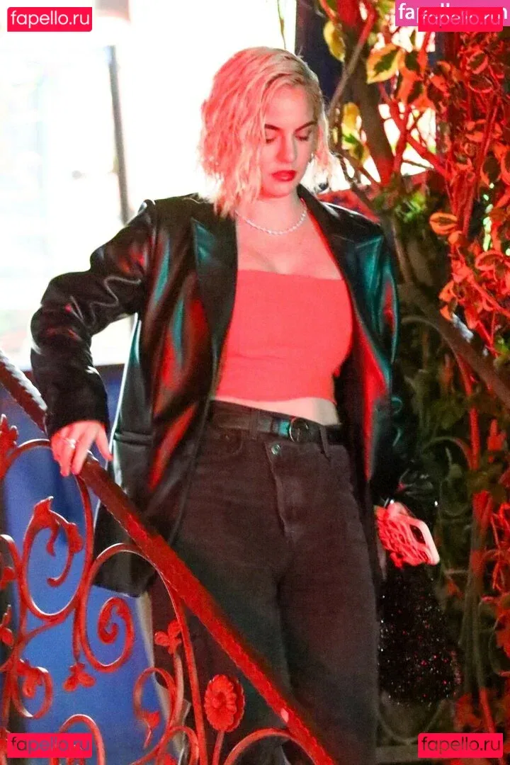 Jojo Levesque Onlyfans Photo Gallery 