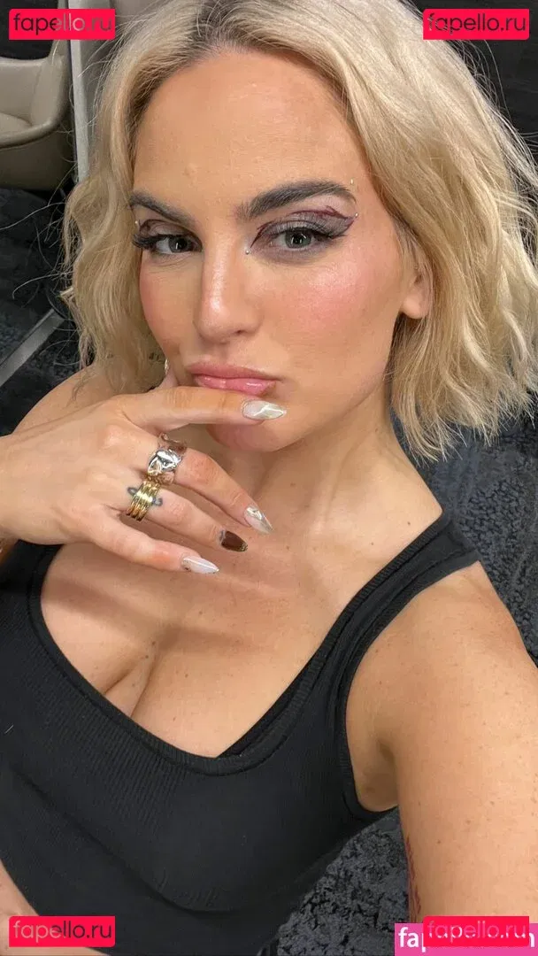 Jojo Levesque Onlyfans Photo Gallery 