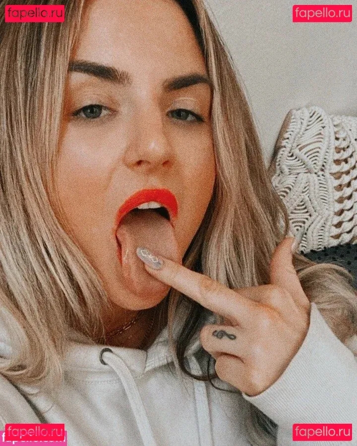 Jojo Levesque Onlyfans Photo Gallery 