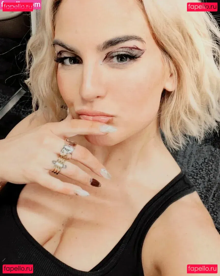 Jojo Levesque Onlyfans Photo Gallery 