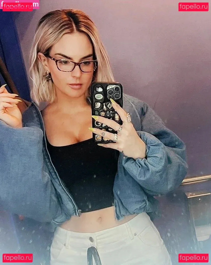 Jojo Levesque Onlyfans Photo Gallery 