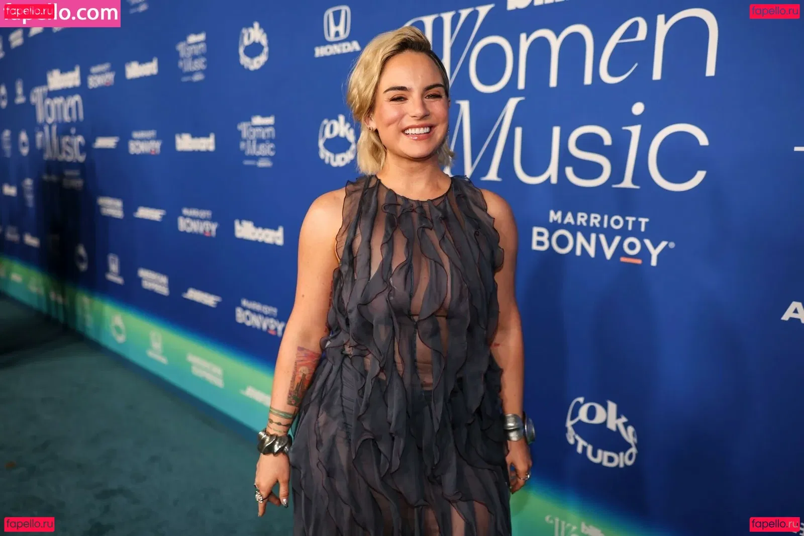 Jojo Levesque Onlyfans Photo Gallery 