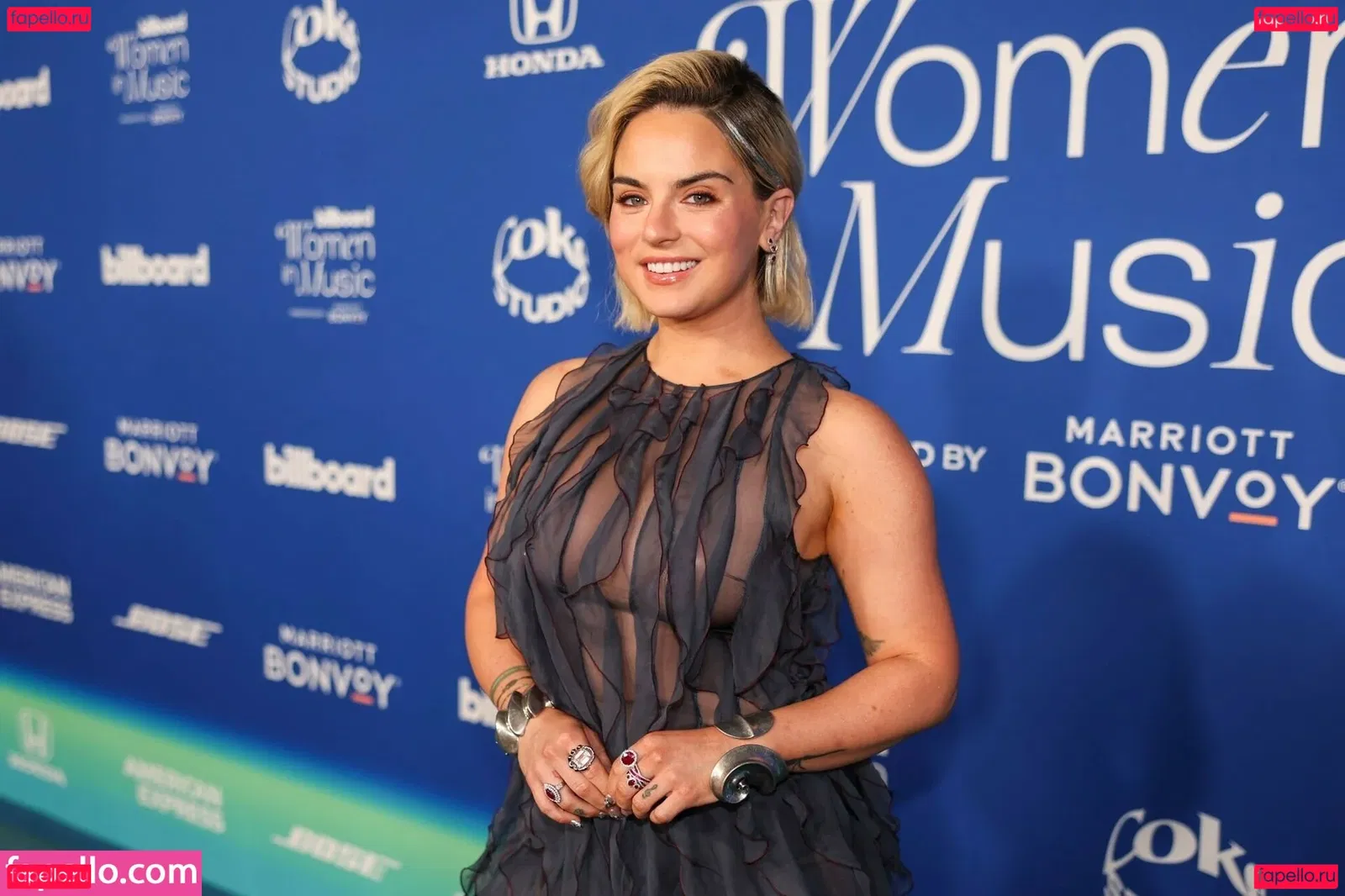 Jojo Levesque Onlyfans Photo Gallery 