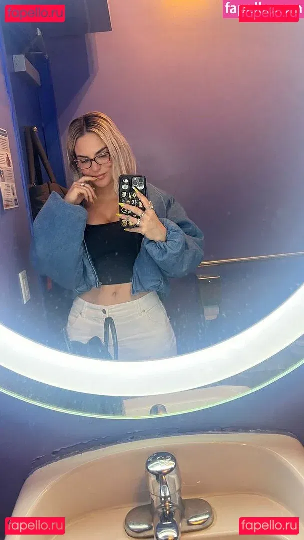 Jojo Levesque Onlyfans Photo Gallery 