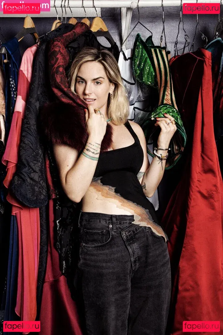 Jojo Levesque Onlyfans Photo Gallery 