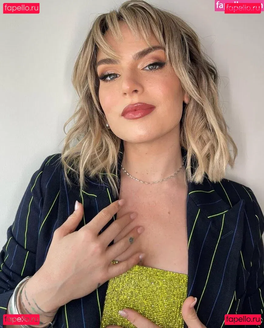 Jojo Levesque Onlyfans Photo Gallery 