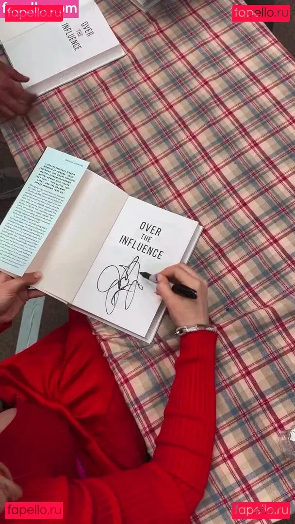 Jojo Levesque Onlyfans Photo Gallery 