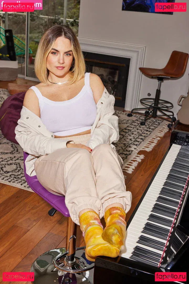 Jojo Levesque Onlyfans Photo Gallery 