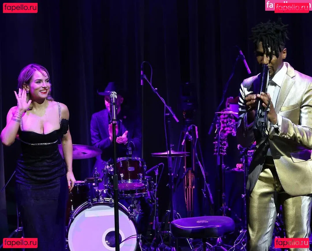 Jojo Levesque Onlyfans Photo Gallery 