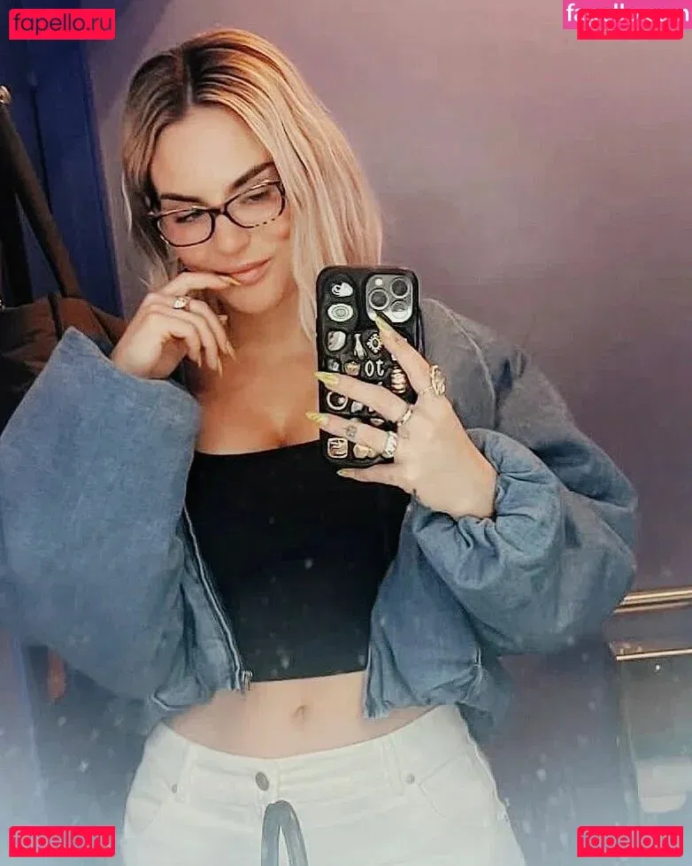 Jojo Levesque Onlyfans Photo Gallery 